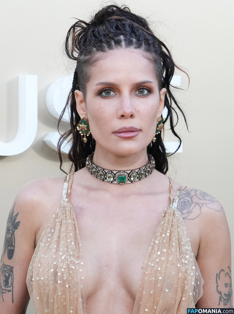 Halsey / https: / iamhalsey / yammahaaa Nude OnlyFans  Leaked Photo #12