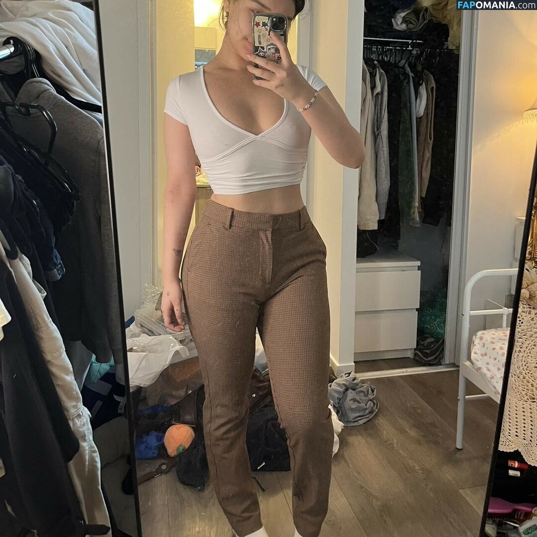 Hannahkae27 Nude OnlyFans  Leaked Photo #5