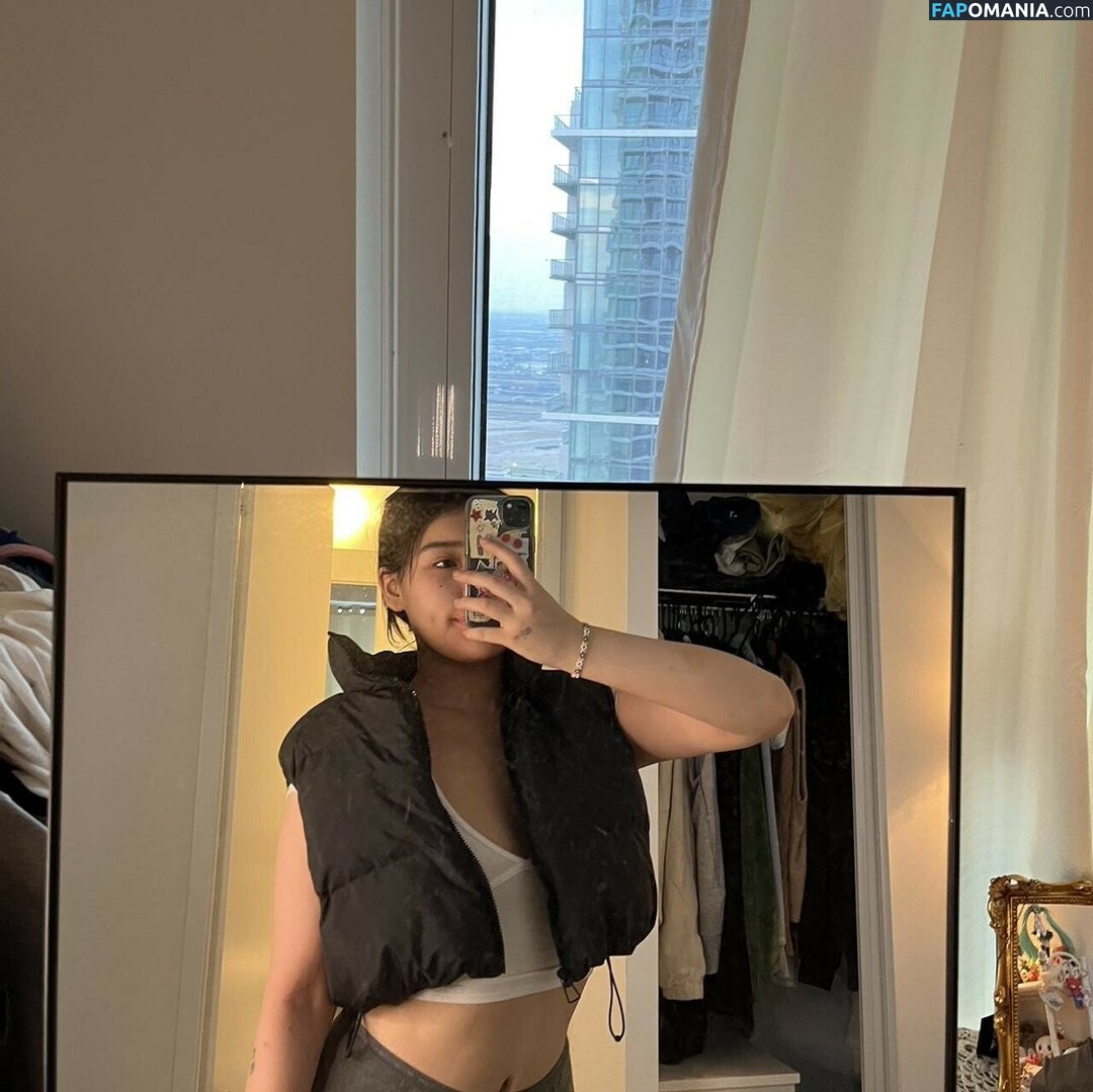 Hannahkae27 Nude OnlyFans  Leaked Photo #7