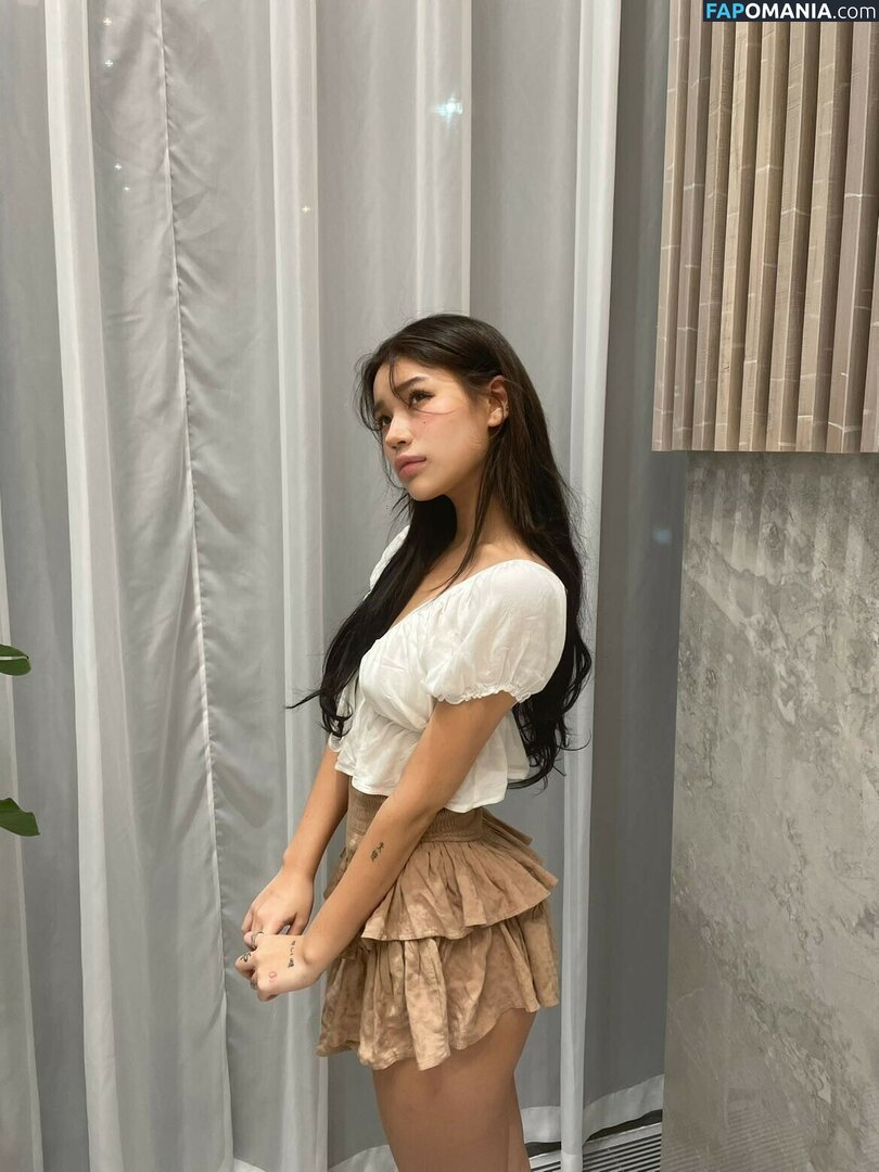 Hannahkae27 Nude OnlyFans  Leaked Photo #229