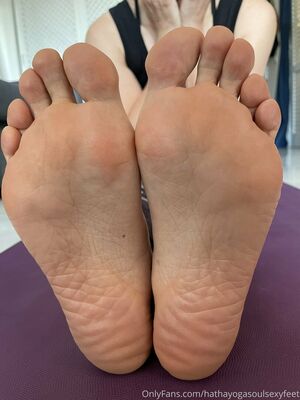 hathayogasoulsexyfeet