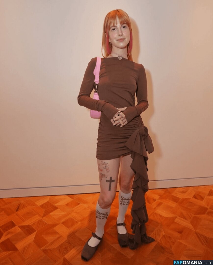 Hayley Williams / meepyfreepy / yelyahwilliams Nude OnlyFans  Leaked Photo #9