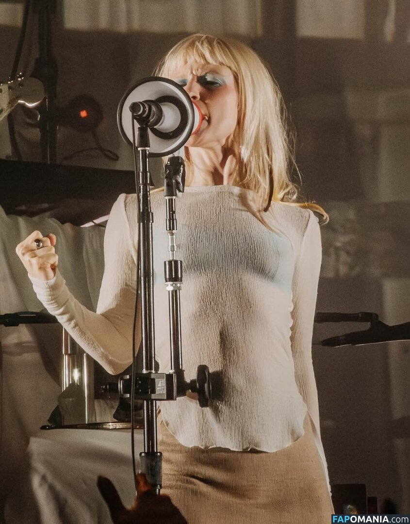 Hayley Williams / meepyfreepy / yelyahwilliams Nude OnlyFans  Leaked Photo #81