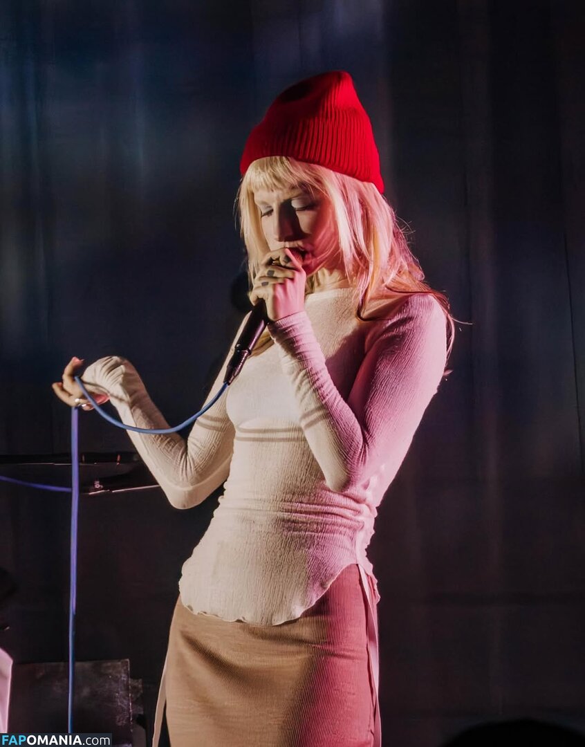Hayley Williams / meepyfreepy / yelyahwilliams Nude OnlyFans  Leaked Photo #84