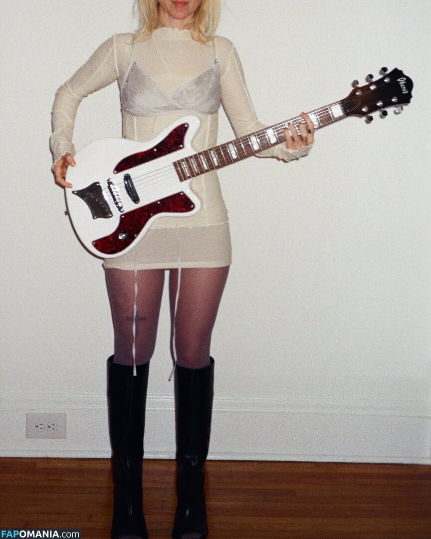 Hayley Williams / meepyfreepy / yelyahwilliams Nude OnlyFans  Leaked Photo #90