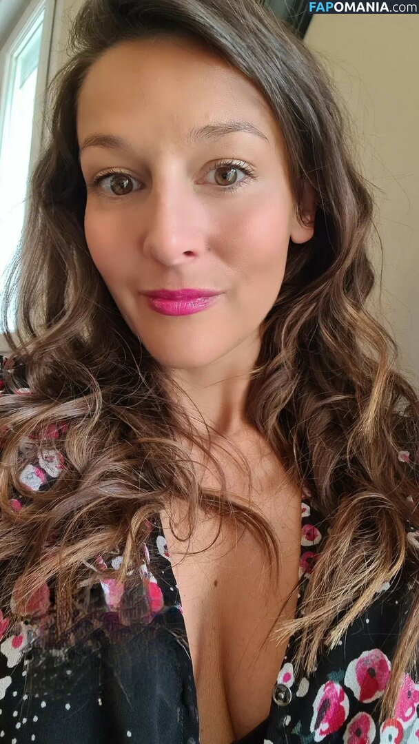 La_mode_d_helena / hd.of.femininity / hd.of.feminity / valentinaseduction Nude OnlyFans  Leaked Photo #636