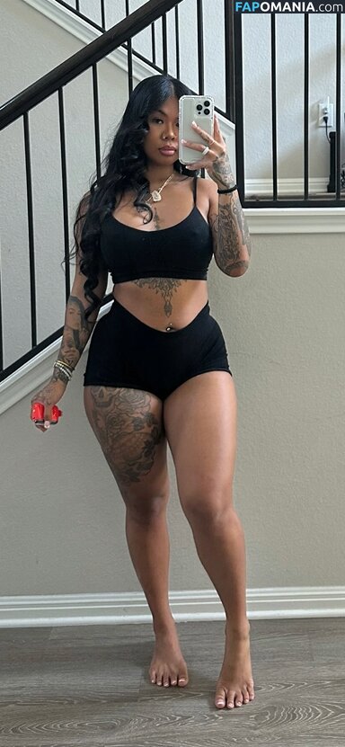 Heathersijalbo / therealsijalbo / urfavvflipp / yourfavflip Nude OnlyFans  Leaked Photo #1