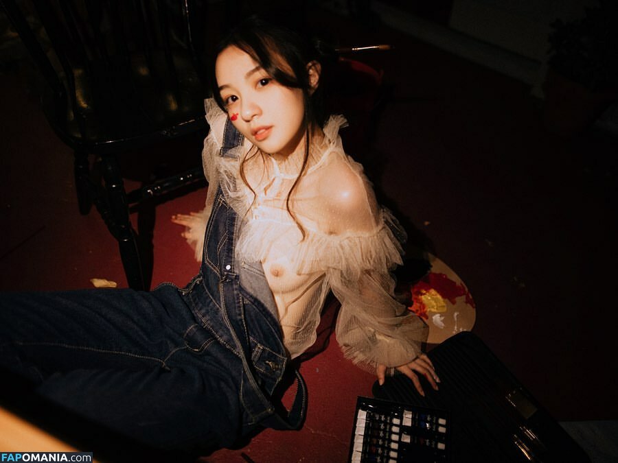 Helenhmy / 小宝鼻Helen Nude OnlyFans  Leaked Photo #5