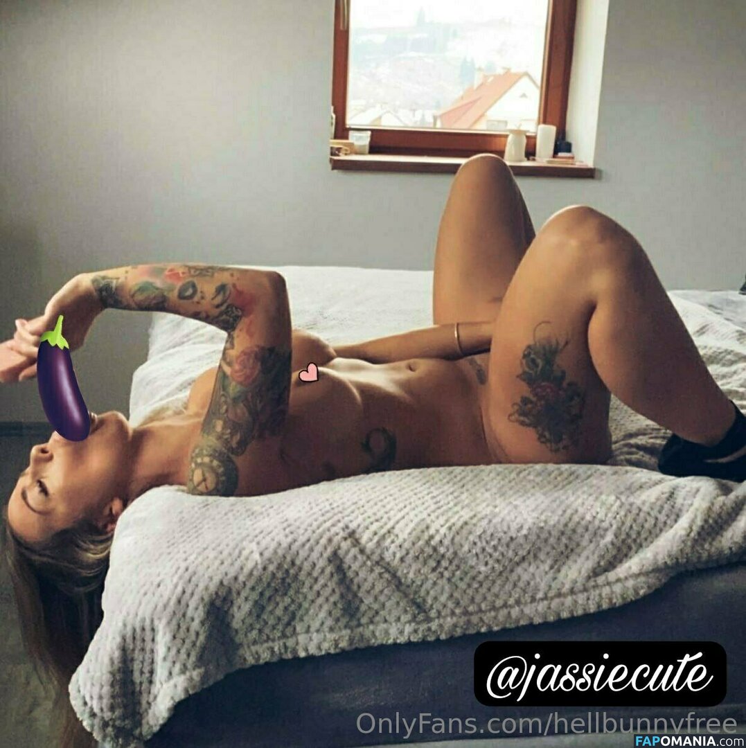 hellbunnyfree Nude OnlyFans  Leaked Photo #23