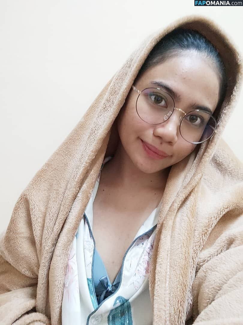 Hijab Off Girls / Hijab On Nude OnlyFans  Leaked Photo #19