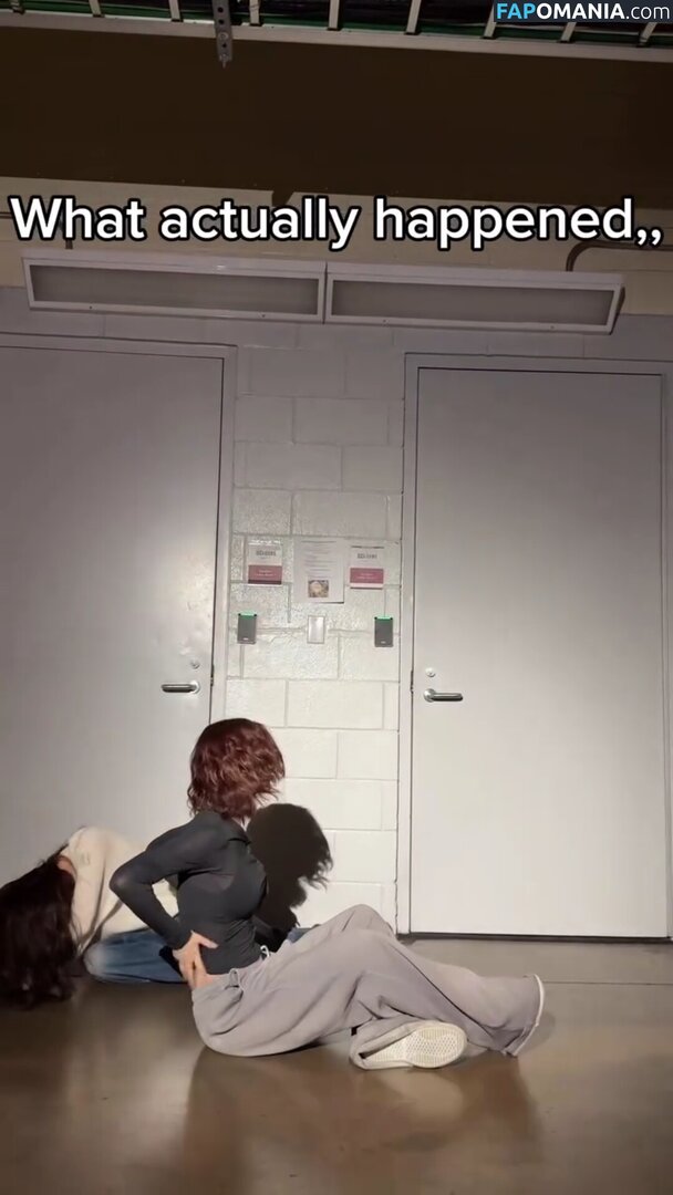 Hirai Momo / TWICE / momo Nude OnlyFans  Leaked Photo #15