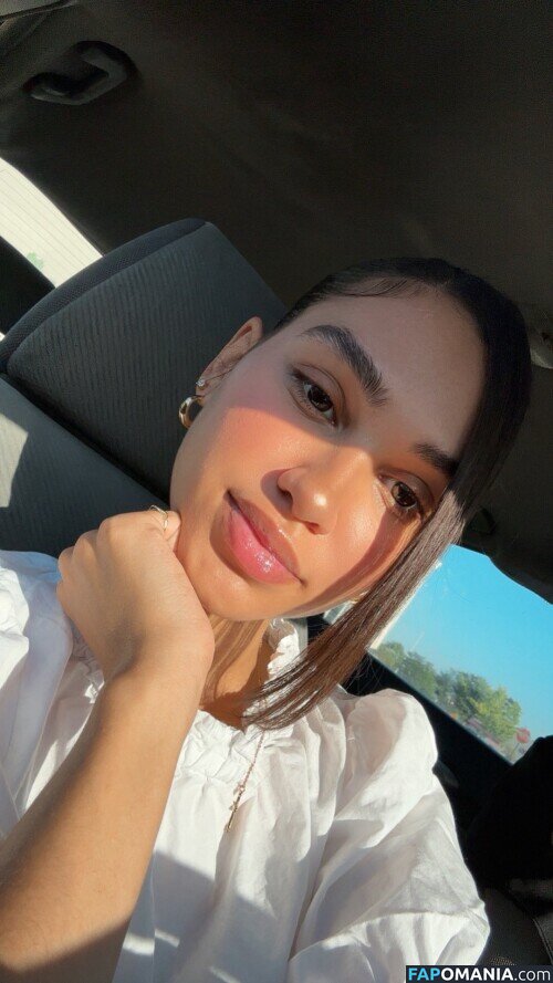 Hispanic / Latina Women / dianaMriveraa / dianamrivera_ / dianariveraa Nude OnlyFans  Leaked Photo #676