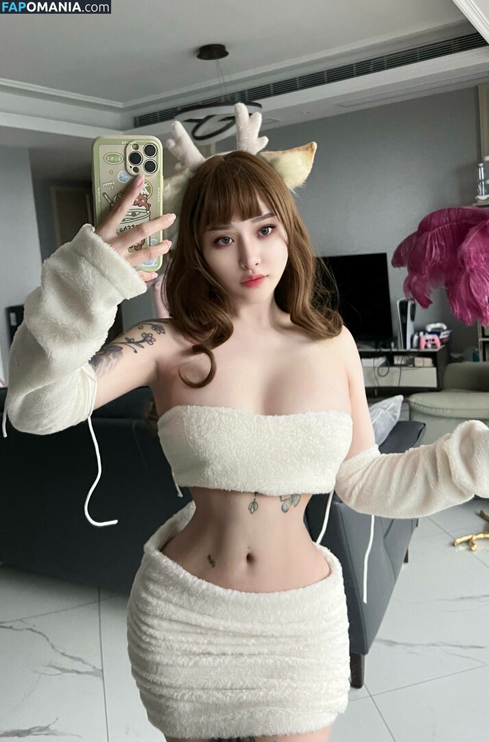 Hitomi Songyuxin / Lindsay78690789 / hitomi_official / songyuxin_hitomi Nude OnlyFans  Leaked Photo #135