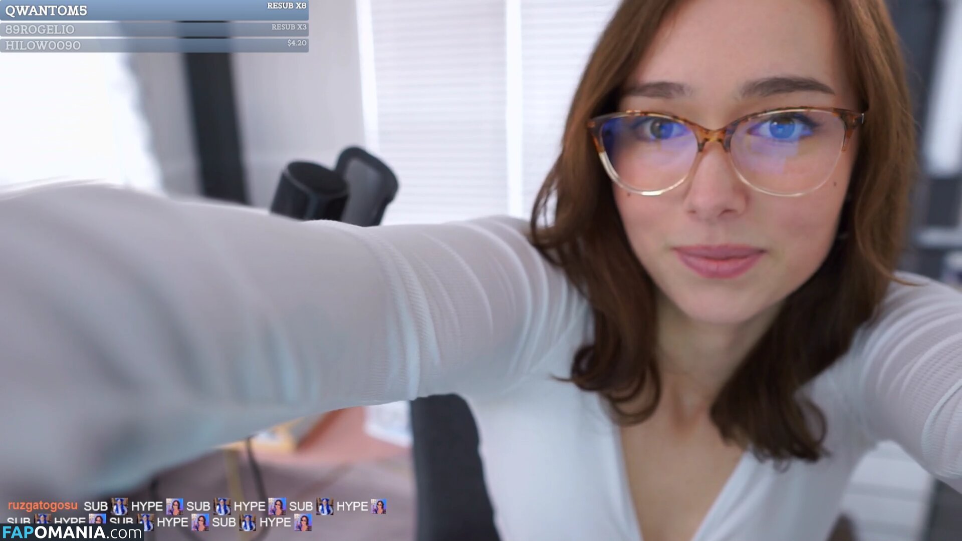 Holls8 / holls8_ Nude OnlyFans  Leaked Photo #28