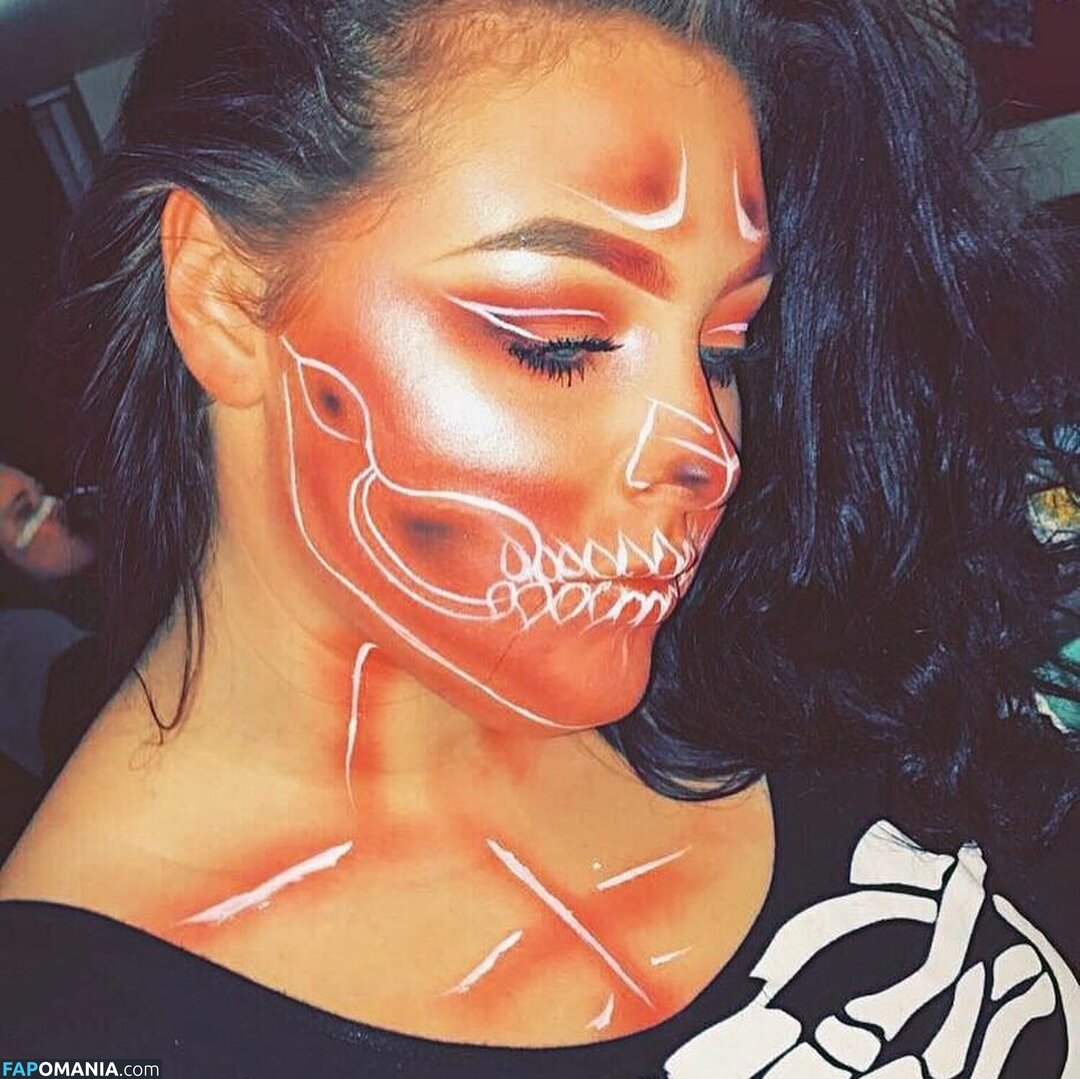 Holly Marston / hollymarston Nude OnlyFans  Leaked Photo #6