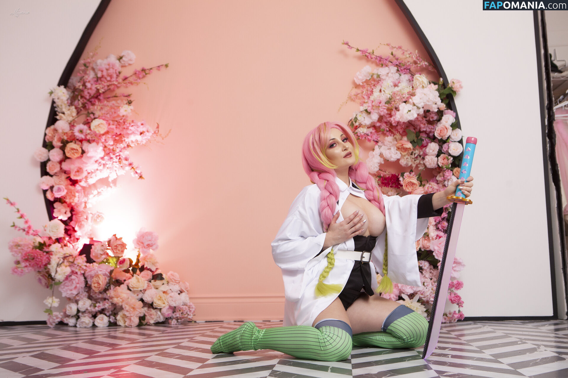 Holly Wolf / hollytwolf Nude OnlyFans  Leaked Photo #5