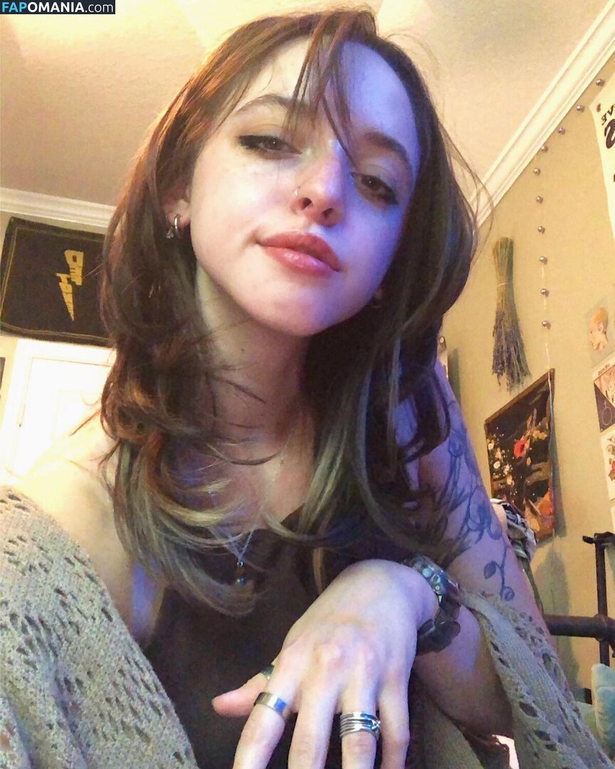 honeybombb / honeybombbb_ Nude OnlyFans  Leaked Photo #1