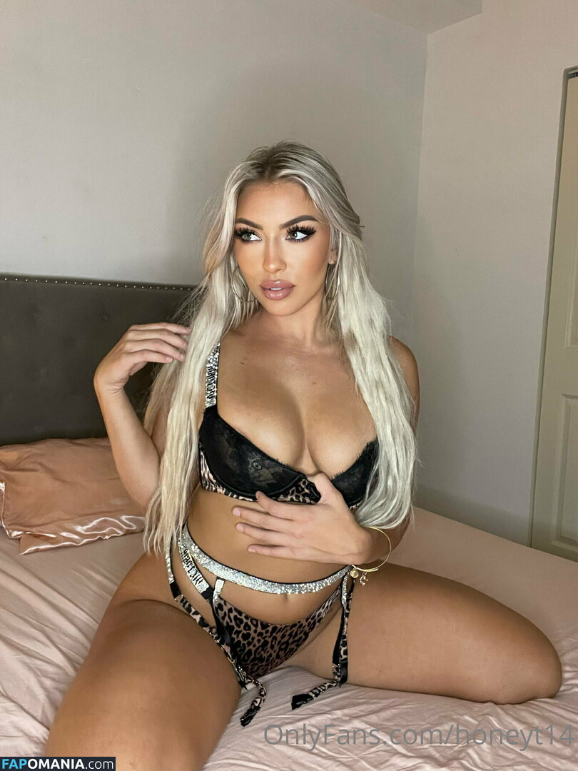 honeyt14 / tristin_greene Nude OnlyFans  Leaked Photo #53