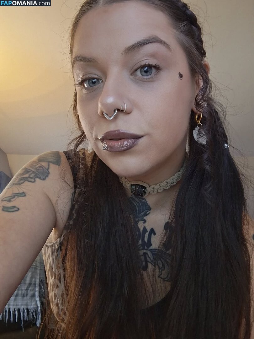 H00dieninja / Hoodieninja / britt_the_human Nude OnlyFans  Leaked Photo #2