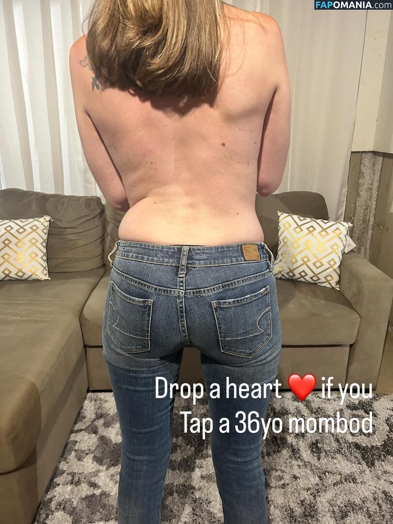 Hotblondemom12 Nude OnlyFans  Leaked Photo #1