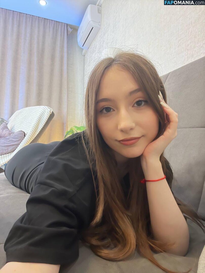 hottpeachh Nude OnlyFans  Leaked Photo #1