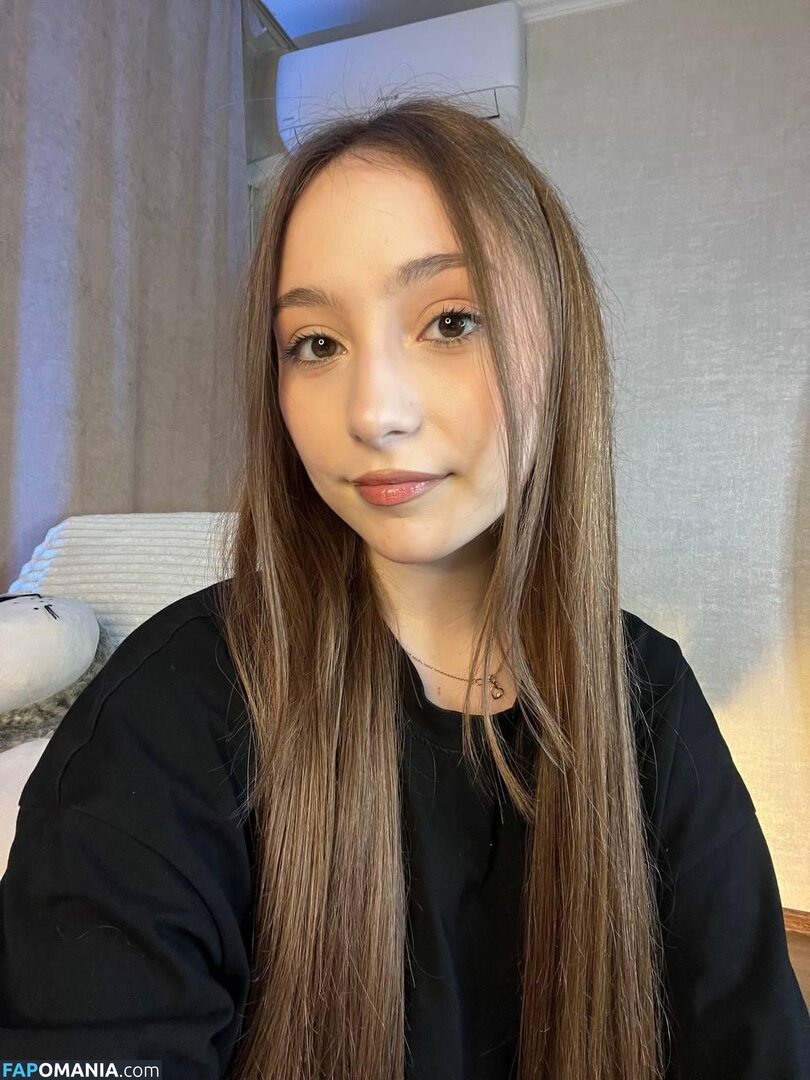 hottpeachh Nude OnlyFans  Leaked Photo #2