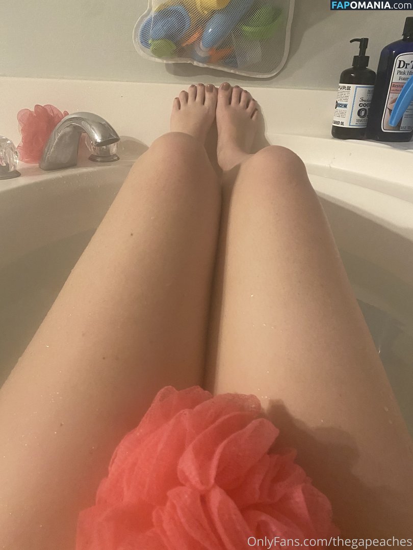 __ffrenchfries__ / hotwife_peachesfree Nude OnlyFans  Leaked Photo #29