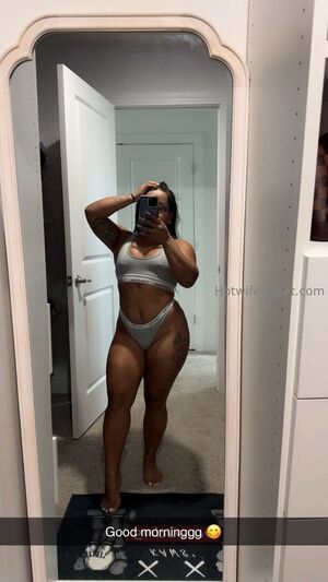 hotwifelisset
