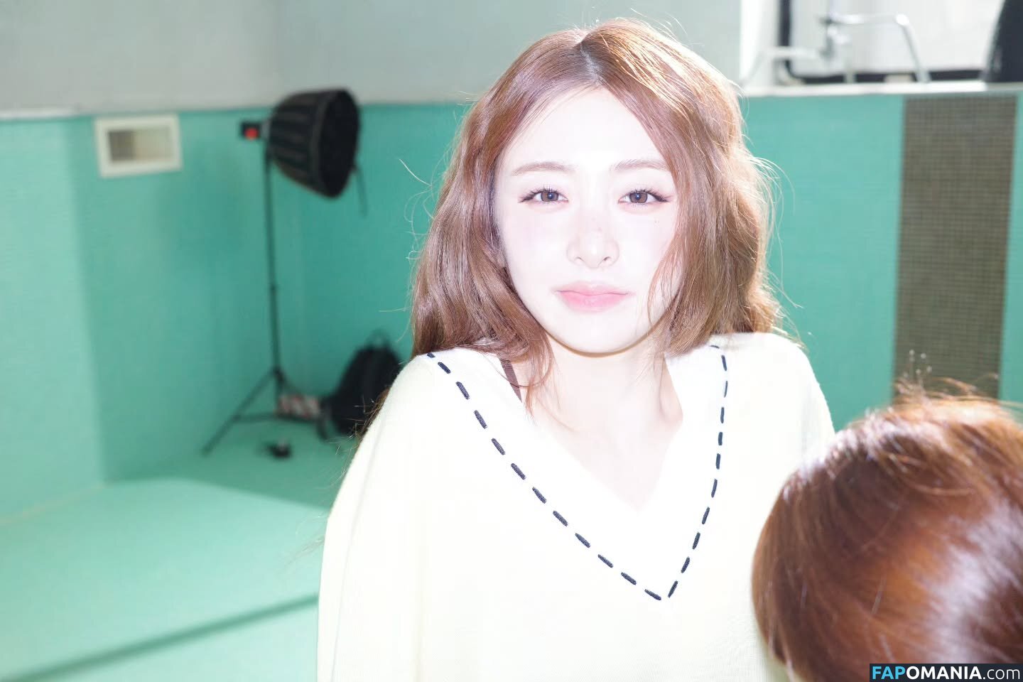 Huh Yunjin 허윤진 / LESSERAFIM / jenaissante Nude OnlyFans  Leaked Photo #100