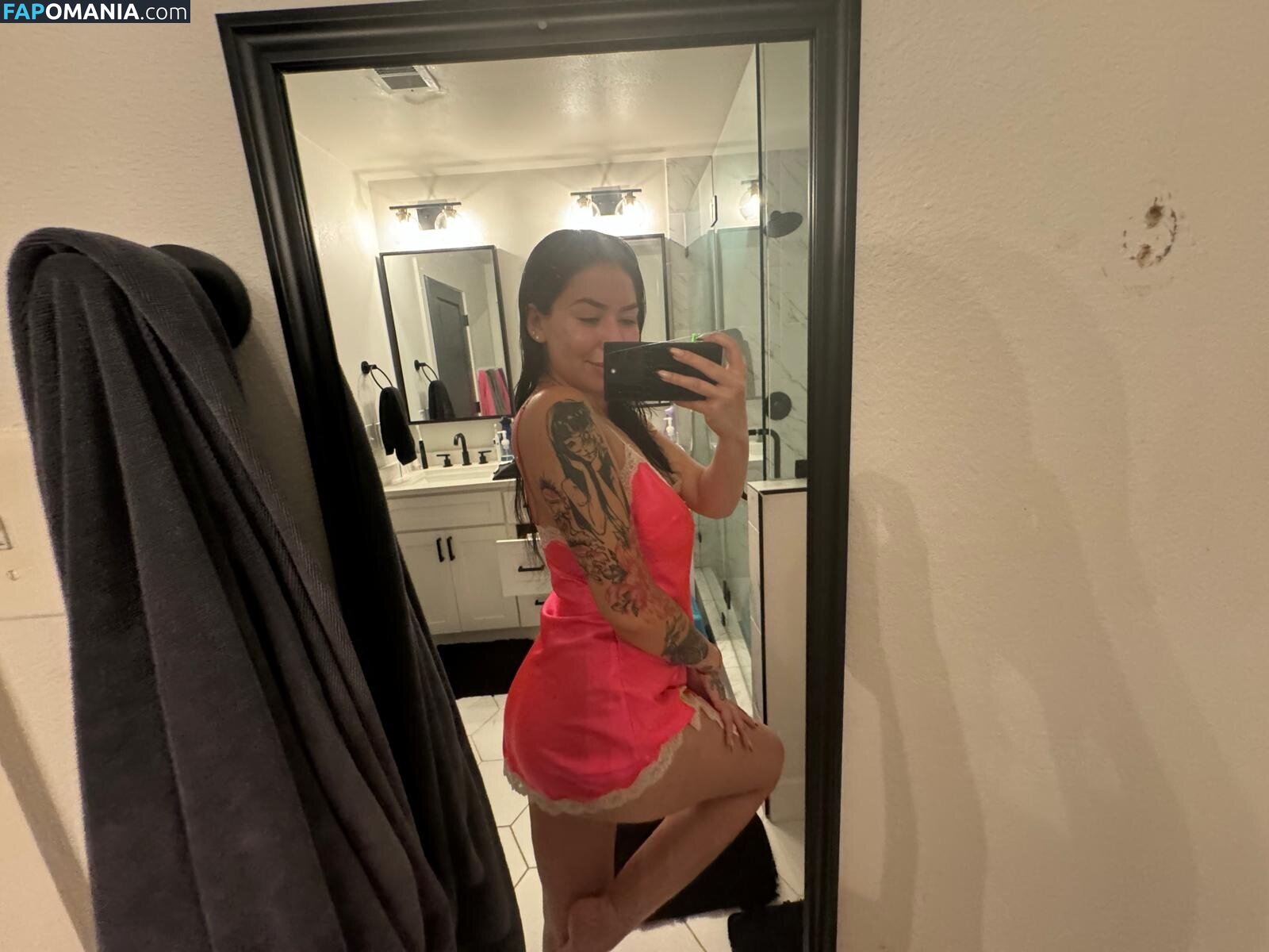 hungry4moore / stillhungry4more Nude OnlyFans  Leaked Photo #96