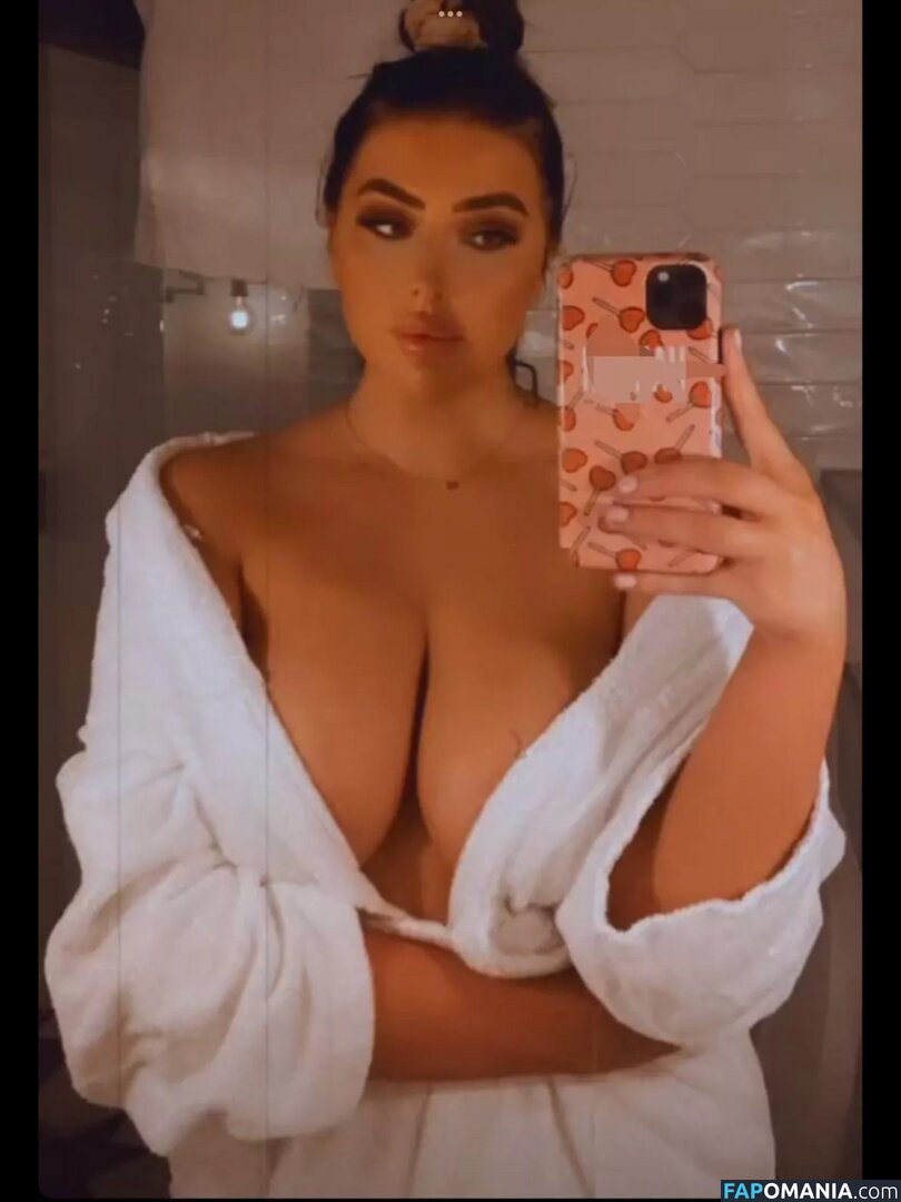 Hxnnahnicholls Nude OnlyFans  Leaked Photo #1