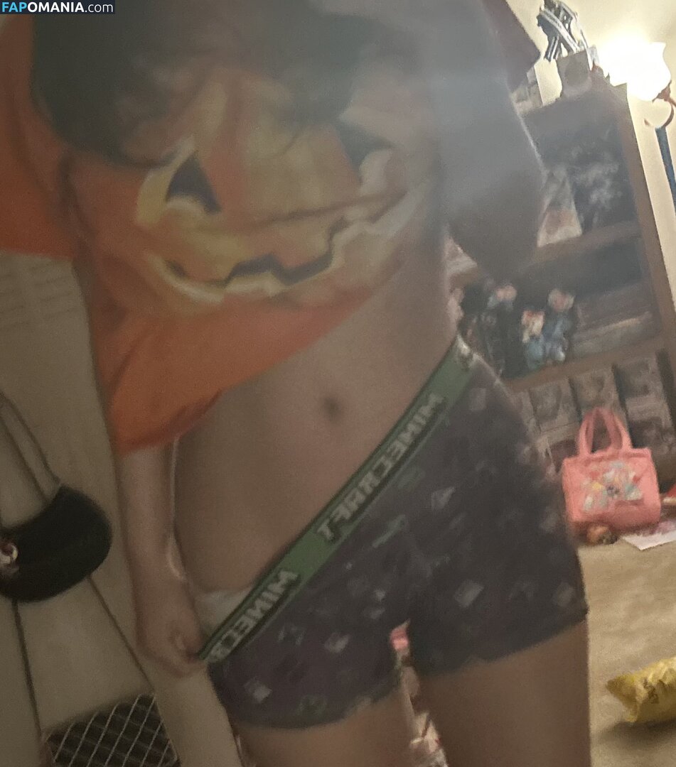 Hyacinth Nude OnlyFans  Leaked Photo #2