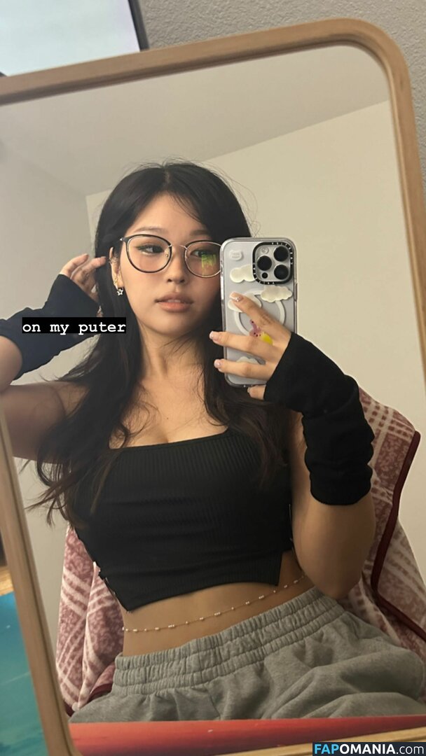 Aikuros / Hyoon Nude OnlyFans  Leaked Photo #28