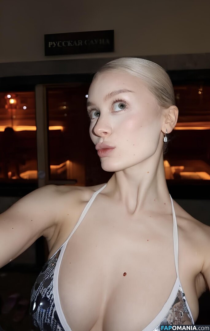 i_am_doshik / i_am_doshik  / i_am_doshik / Dasha Doshik Nude OnlyFans  Leaked Photo #1