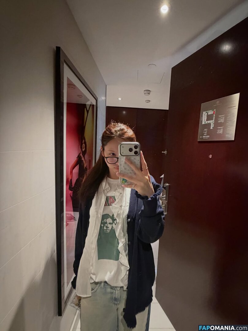 I’m Nayeon / Nayeon / nayeonyny Nude OnlyFans  Leaked Photo #25