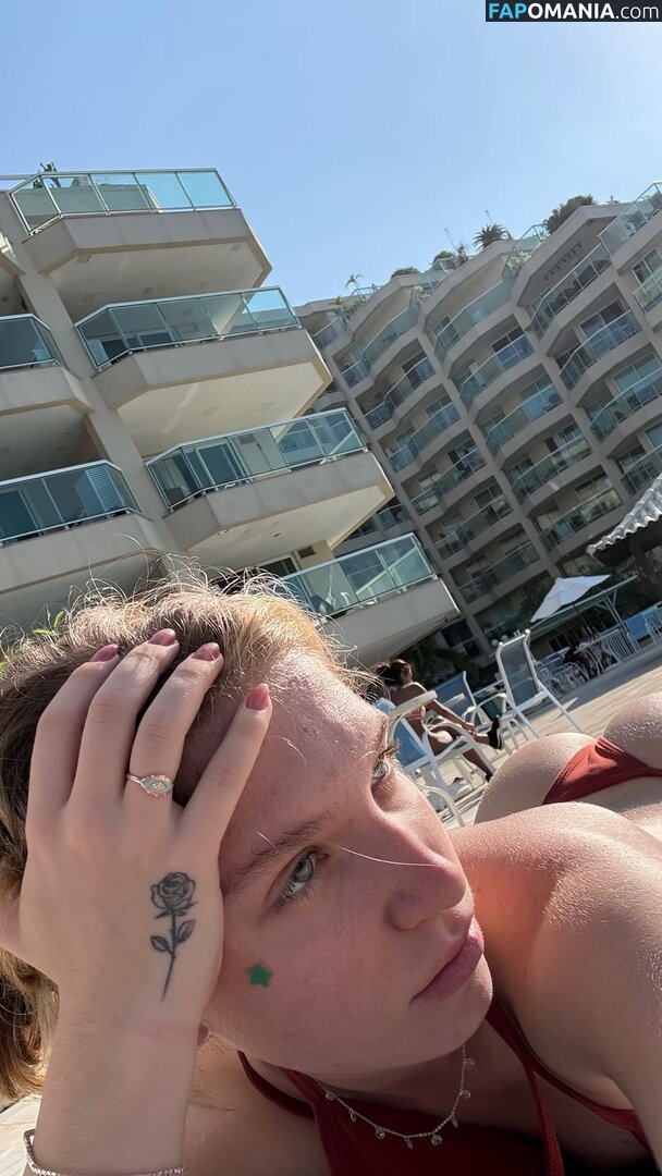 iamcarlavoicu / onlyfans Nude OnlyFans  Leaked Photo #5
