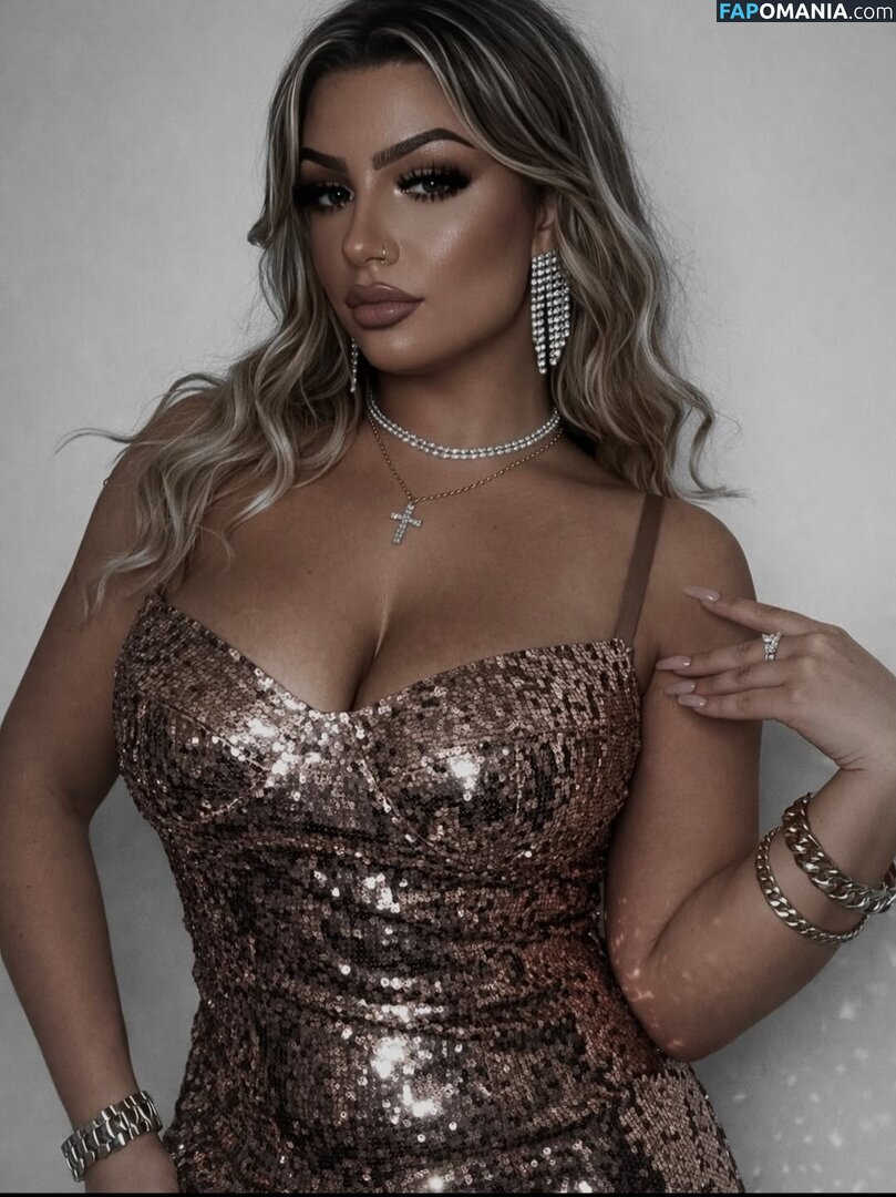 Iamsamvela / Samuela Cecchini Nude OnlyFans  Leaked Photo #3