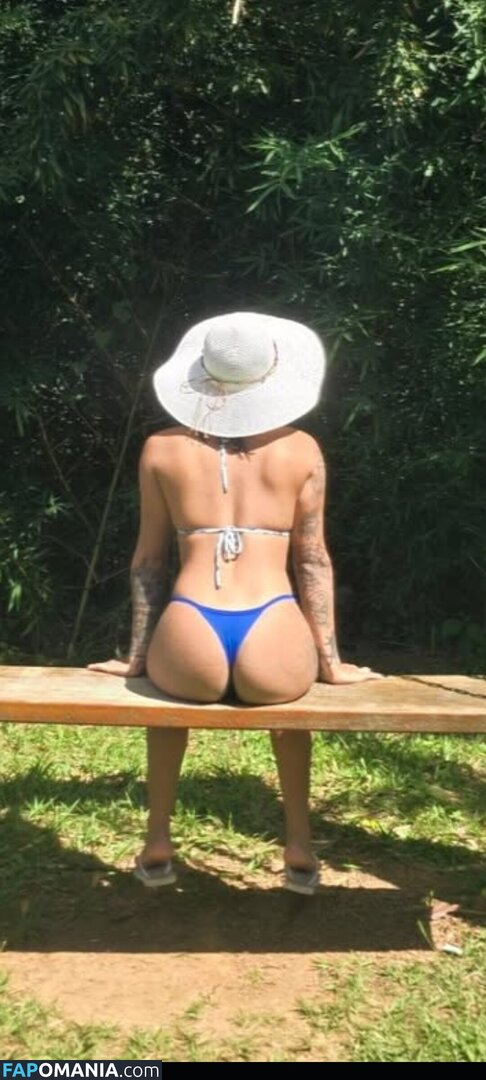 Iasmim Brantes / https: / iasmim_brantes Nude OnlyFans  Leaked Photo #3