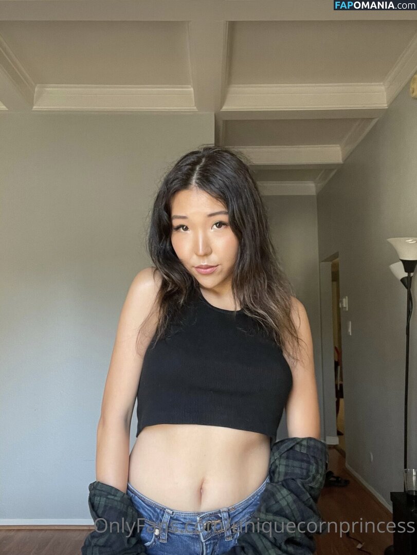 icy.bebe / icybebe Nude OnlyFans  Leaked Photo #2