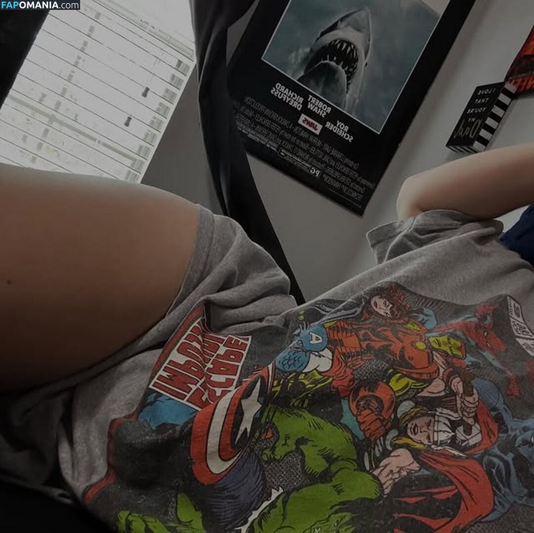 hellobunnni / icybxnny Nude OnlyFans  Leaked Photo #6