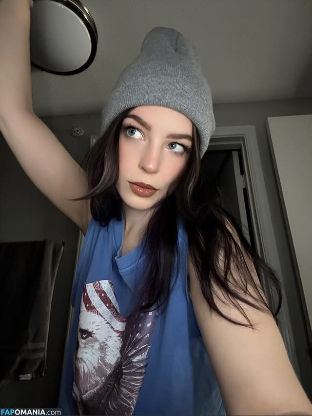 hellobunnni / icybxnny Nude OnlyFans  Leaked Photo #10