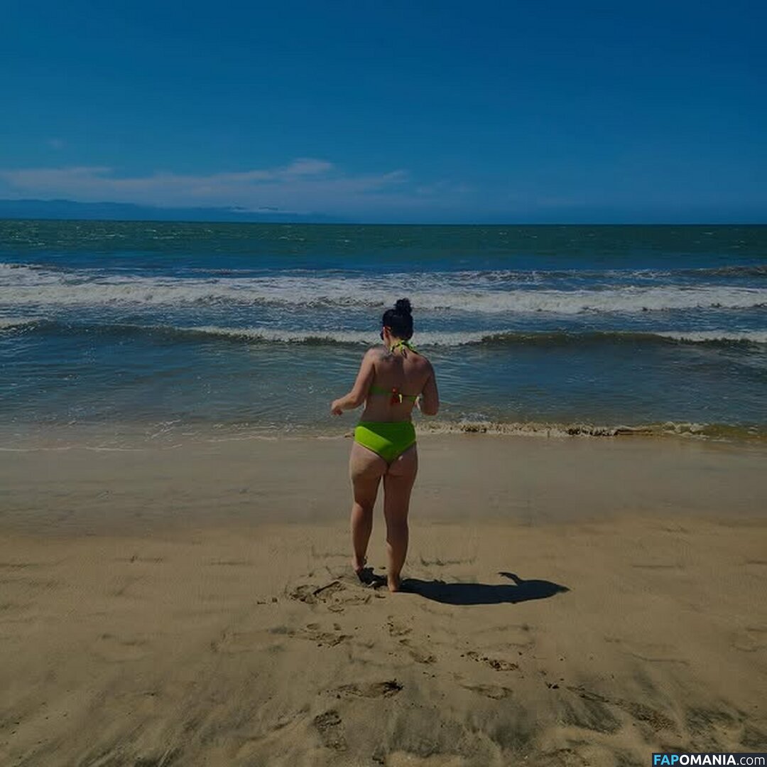 hellobunnni / icybxnny Nude OnlyFans  Leaked Photo #18