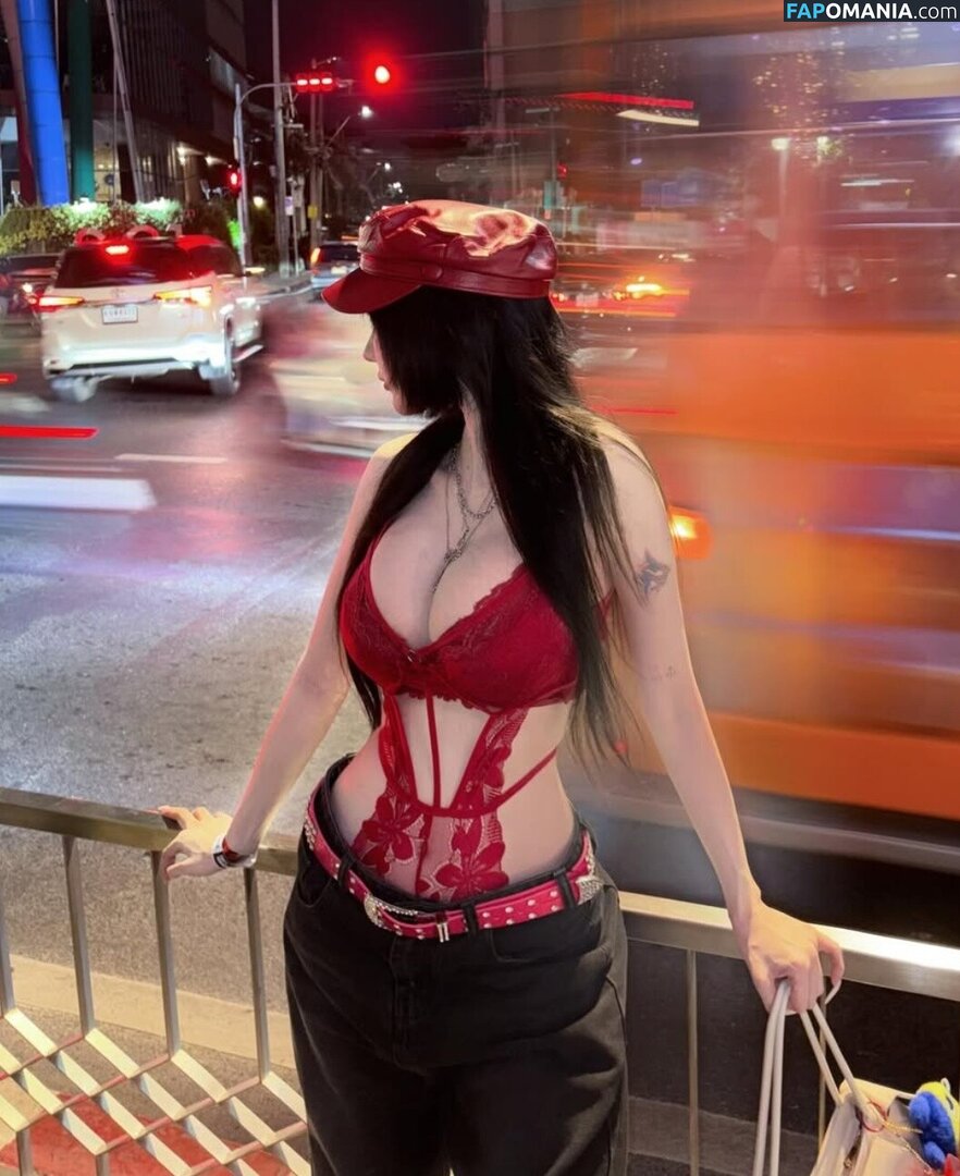 idontwannabeyouanymore / idontwannabeyouanymore.u Nude OnlyFans  Leaked Photo #3