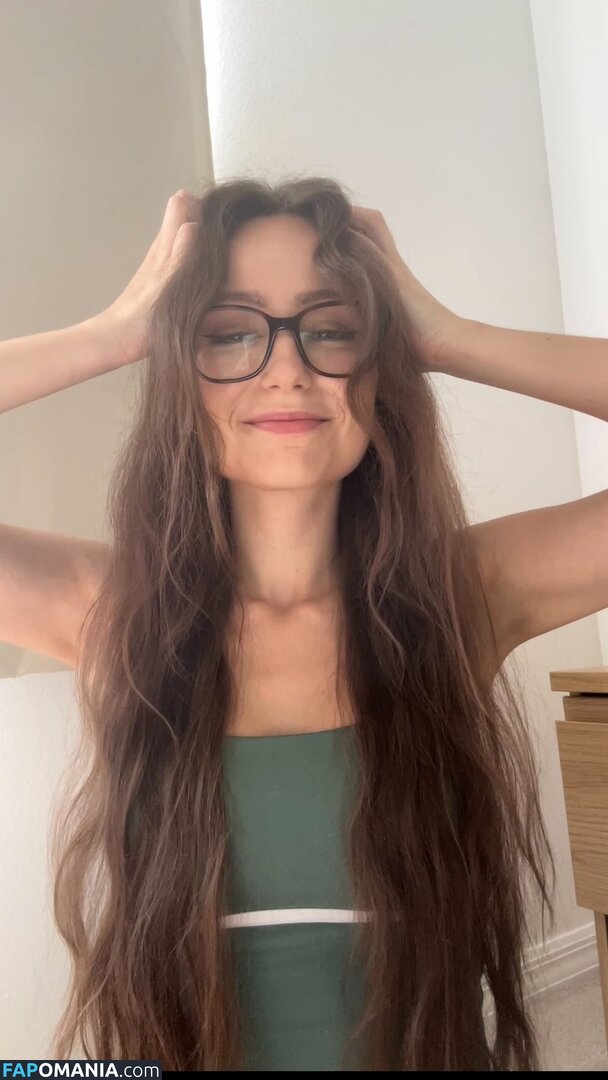 iiiZwerg Nude OnlyFans  Leaked Photo #7