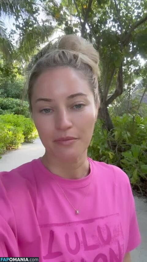 Justine Ezarik / iJustine Nude OnlyFans  Leaked Photo #262