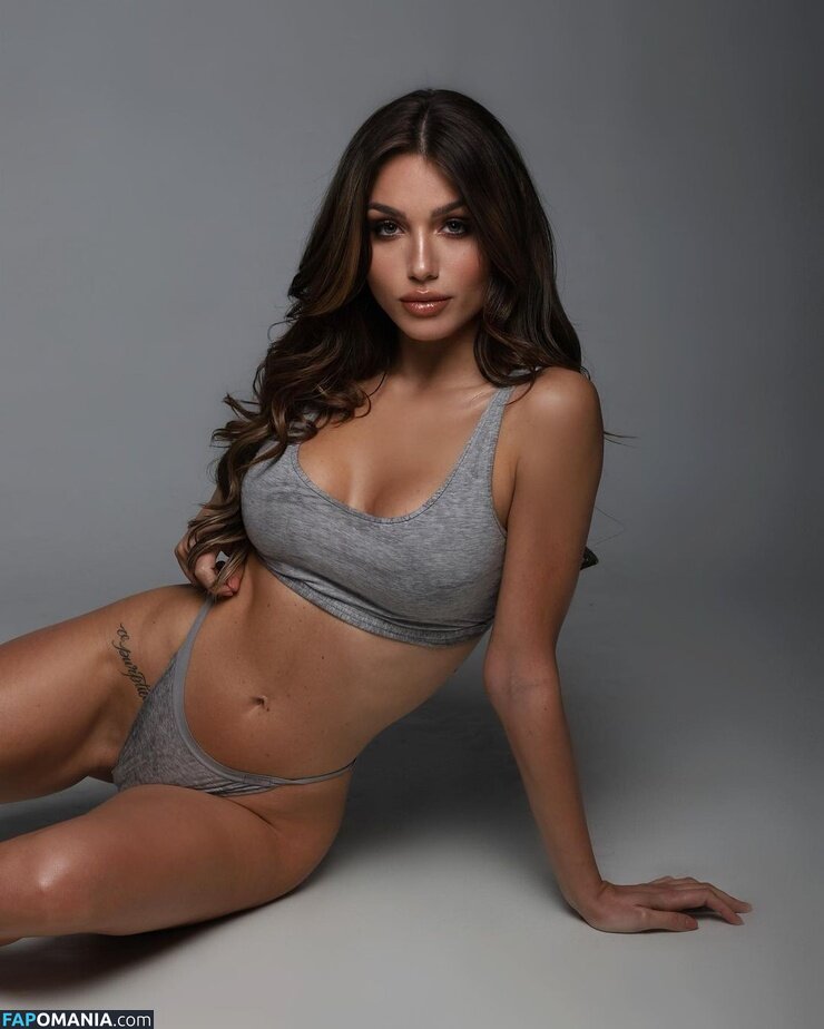 Ilaria Gallozzi / https: / ilariagallozzi Nude OnlyFans  Leaked Photo #17