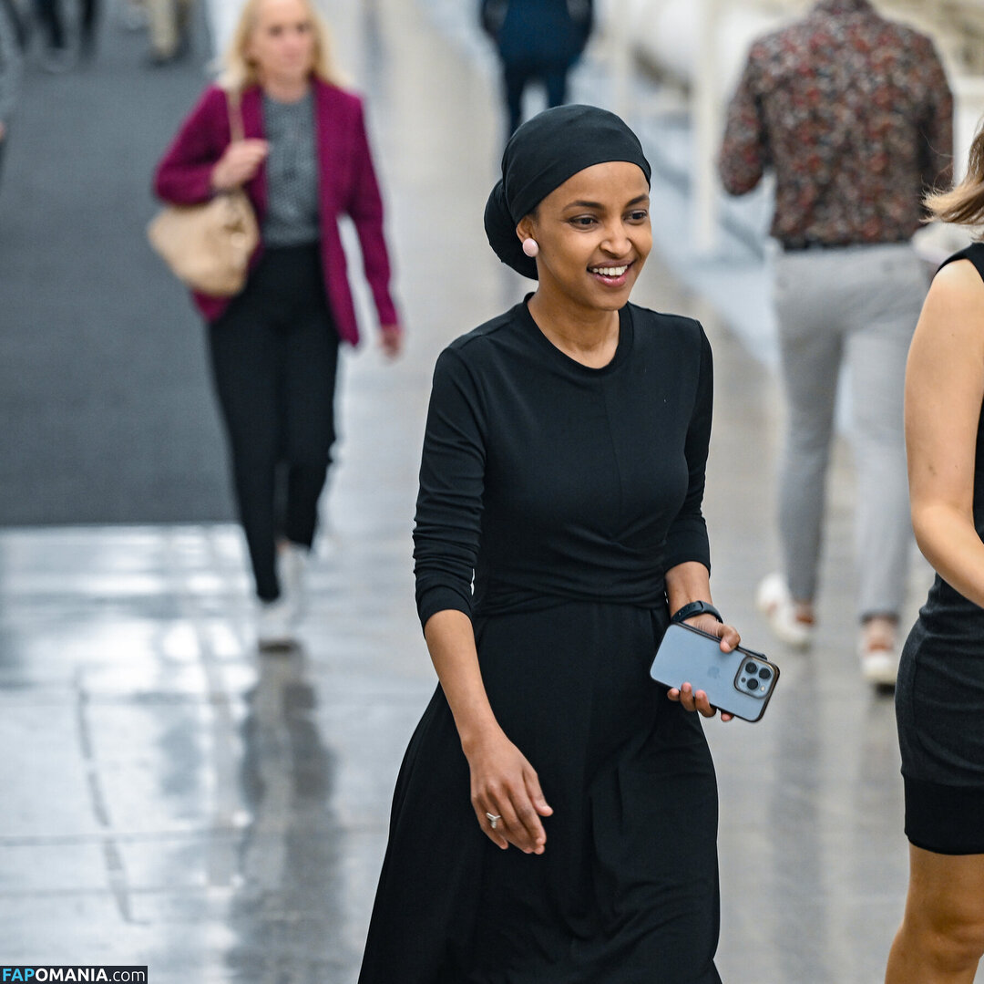 Ilhan Omar Nude OnlyFans  Leaked Photo #4