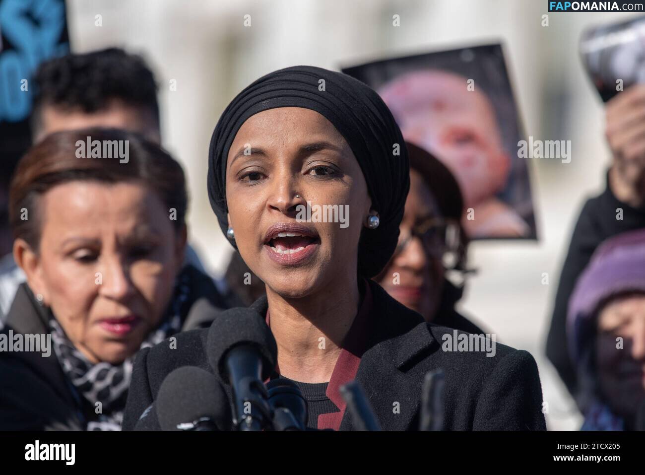 Ilhan Omar Nude OnlyFans  Leaked Photo #8