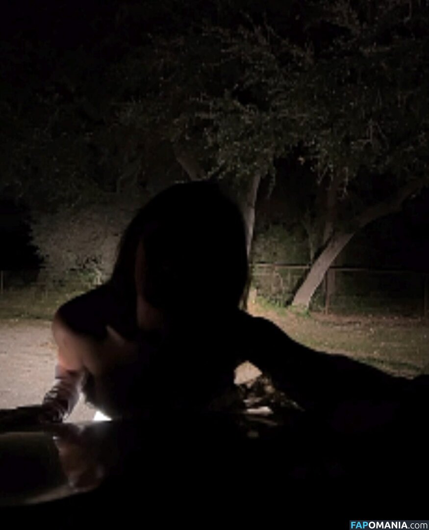 Shelley / ilovekrobus Nude OnlyFans  Leaked Photo #5