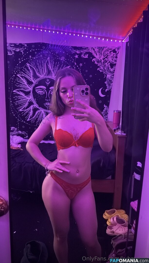 ilovekyliee / kybrookie Nude OnlyFans  Leaked Photo #13